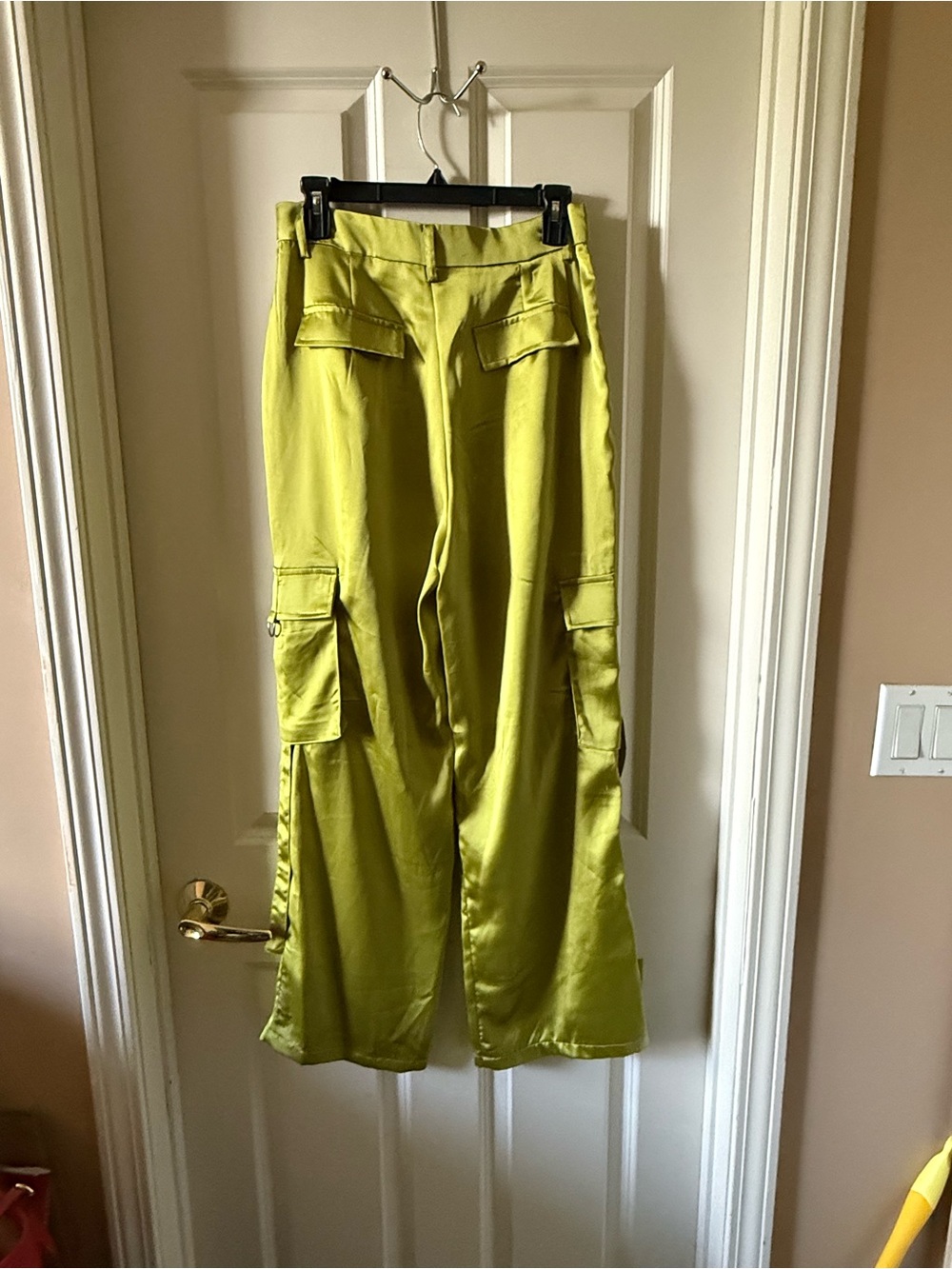 Sincerely Jules Lime Green Satin Pants - Picture 3 of 8